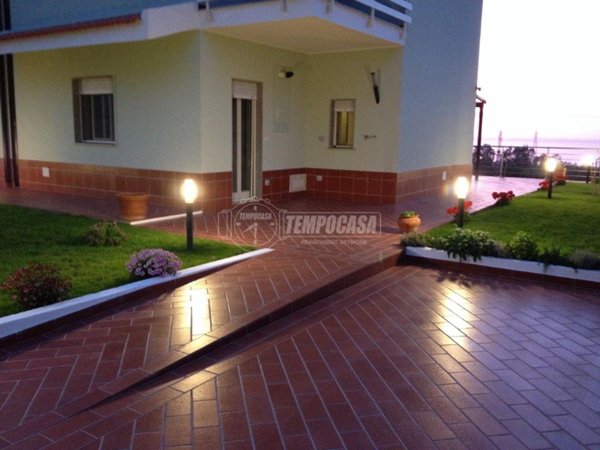 casa indipendente in vendita a Venetico