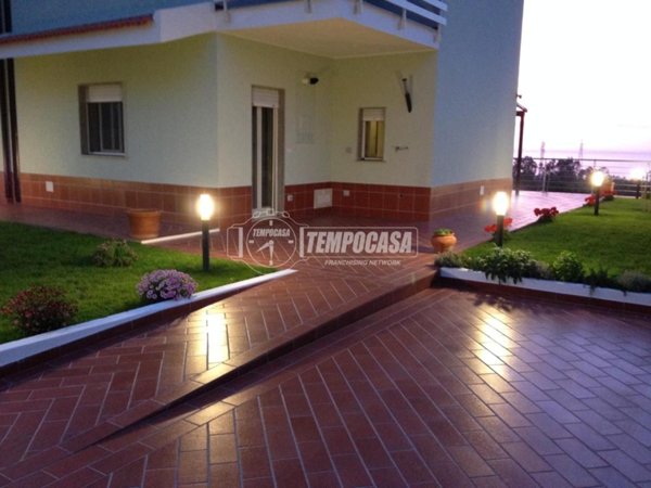casa indipendente in vendita a Venetico