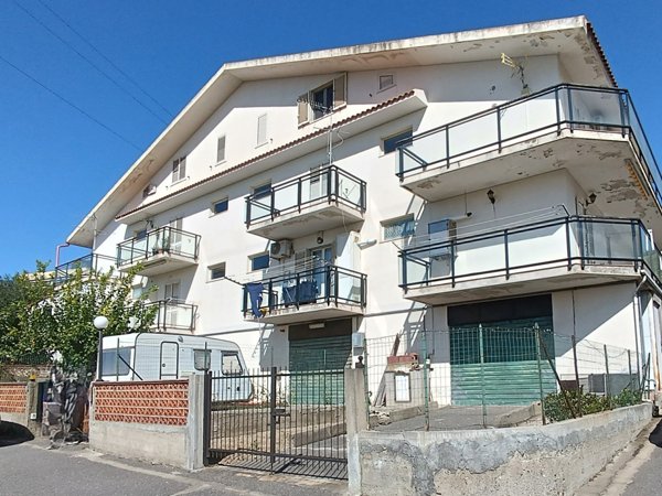 casa indipendente in vendita a Venetico
