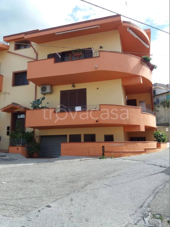 appartamento in vendita a Venetico in zona Venetico Superiore