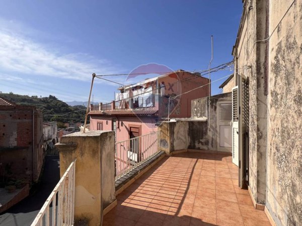 casa indipendente in vendita a Venetico