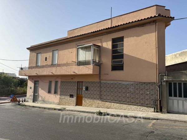 casa indipendente in vendita a Venetico