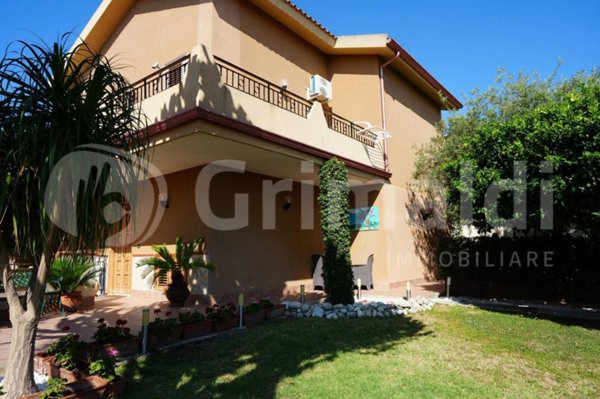 casa indipendente in vendita a Venetico