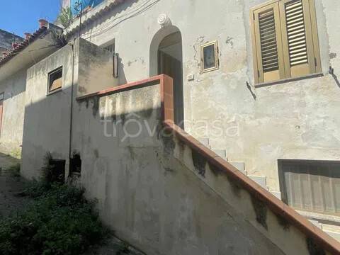 casa indipendente in vendita a Venetico in zona Venetico Superiore