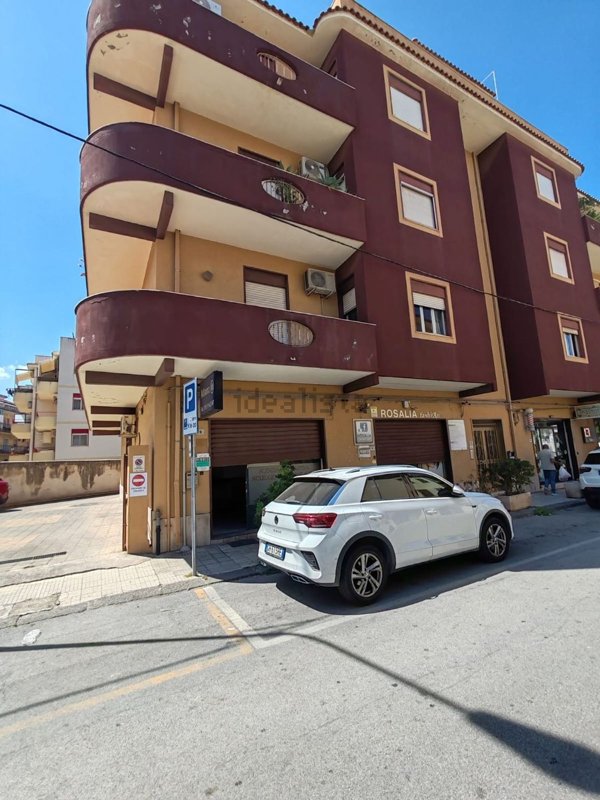 ufficio in vendita a Venetico