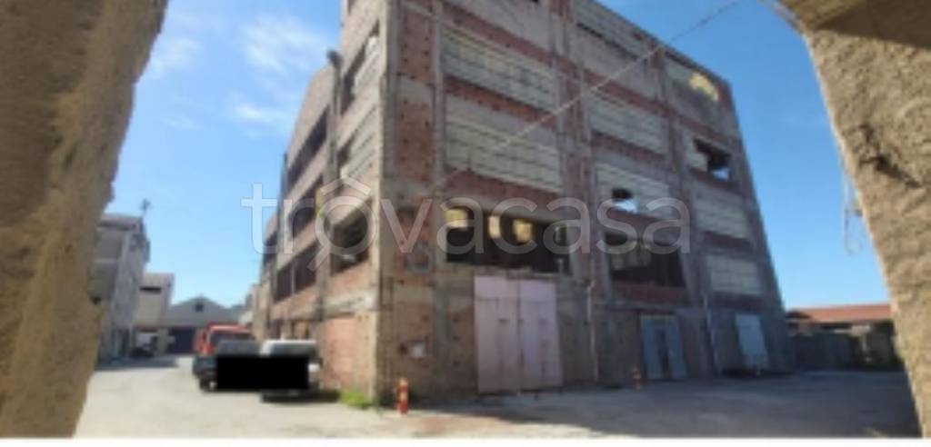 locale commerciale in vendita a Venetico