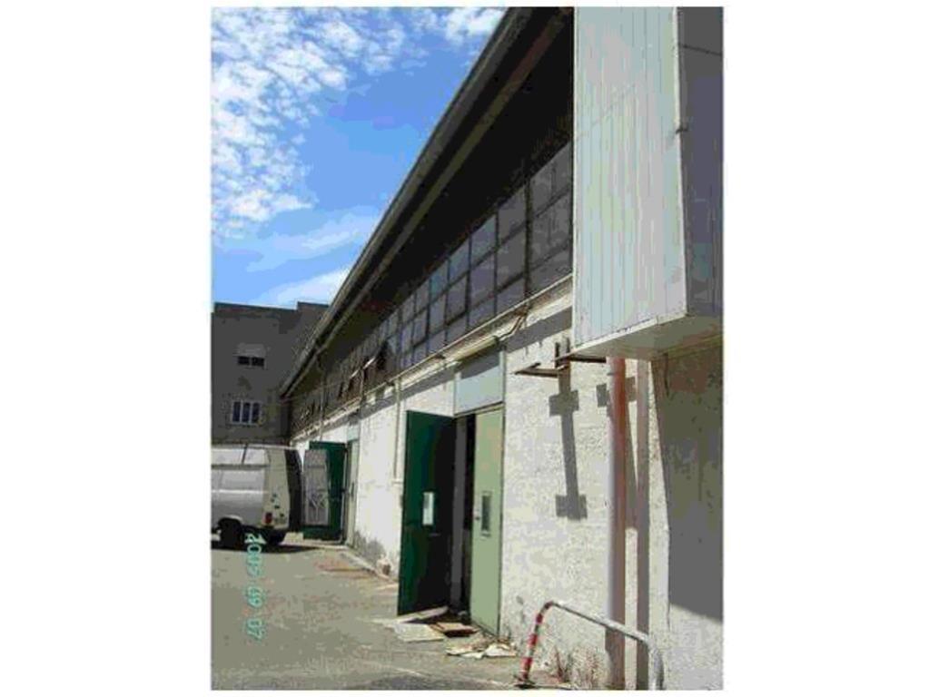 locale commerciale in vendita a Venetico