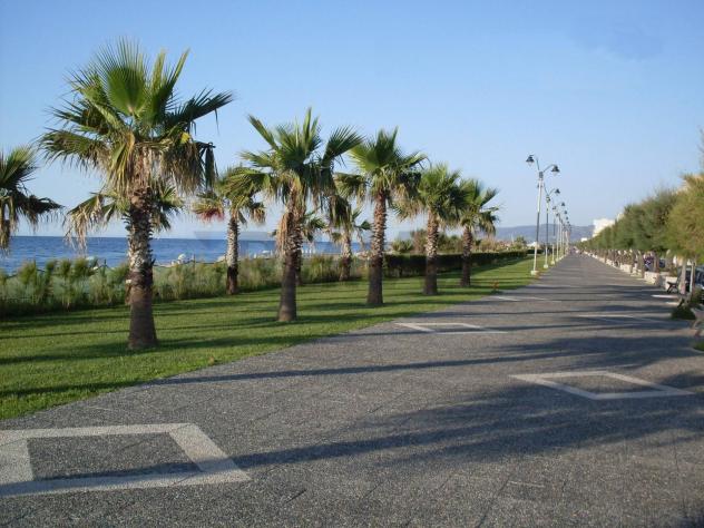 negozio in vendita a Venetico