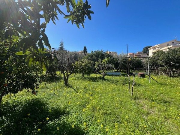 villa in vendita a Venetico