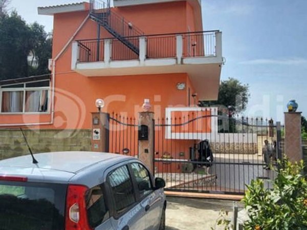 casa indipendente in vendita a Venetico