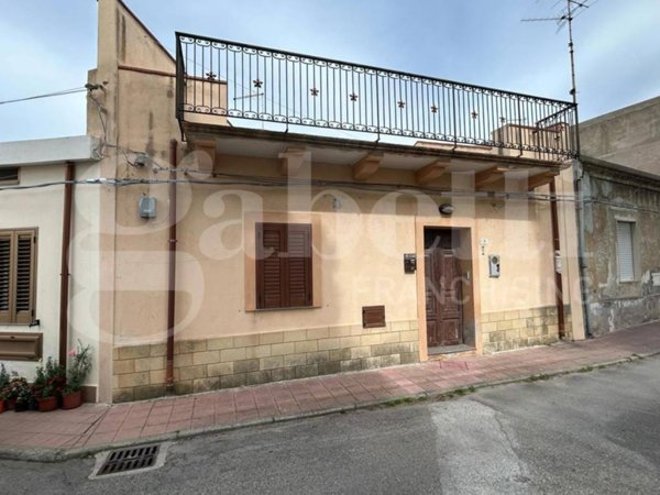 casa indipendente in vendita a Villafranca Tirrena