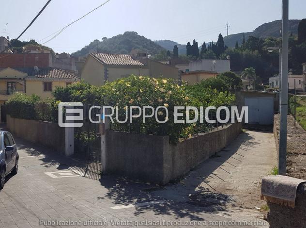 villa in vendita a Villafranca Tirrena in zona Calvaruso
