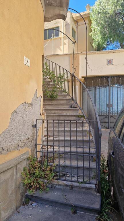 intera palazzina in vendita a Villafranca Tirrena