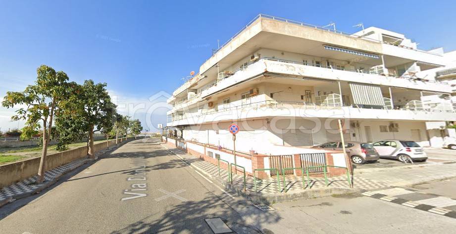 negozio in vendita a Villafranca Tirrena