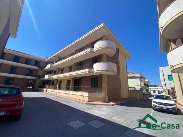 intera palazzina in vendita a Villafranca Tirrena