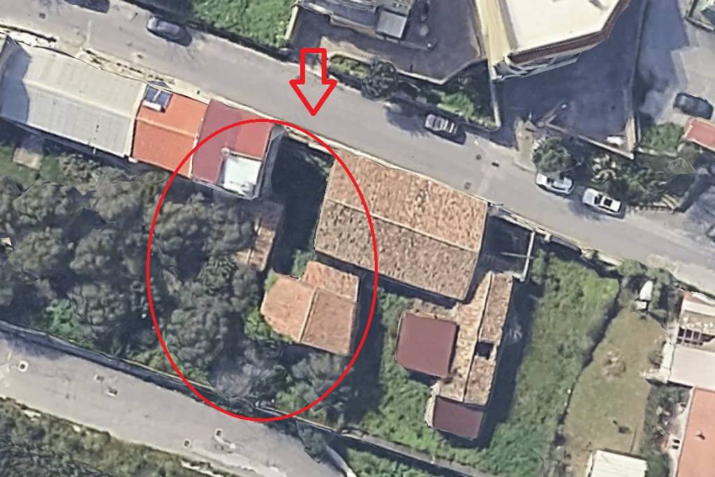 locale commerciale in vendita a Villafranca Tirrena