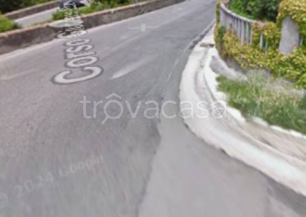 locale di sgombero in vendita a Villafranca Tirrena