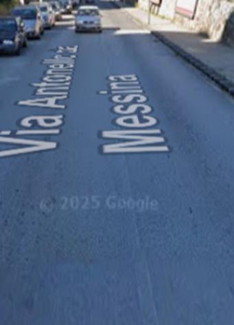 locale commerciale in vendita a Villafranca Tirrena