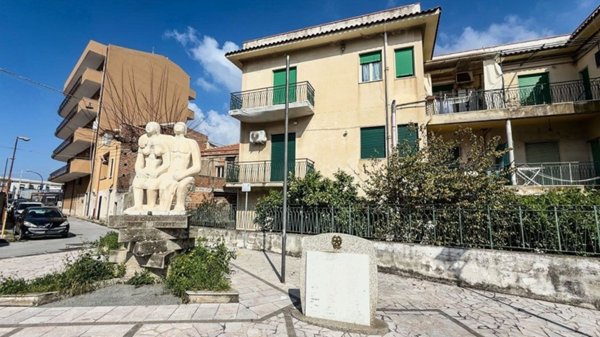 appartamento in vendita a Villafranca Tirrena in zona Serro