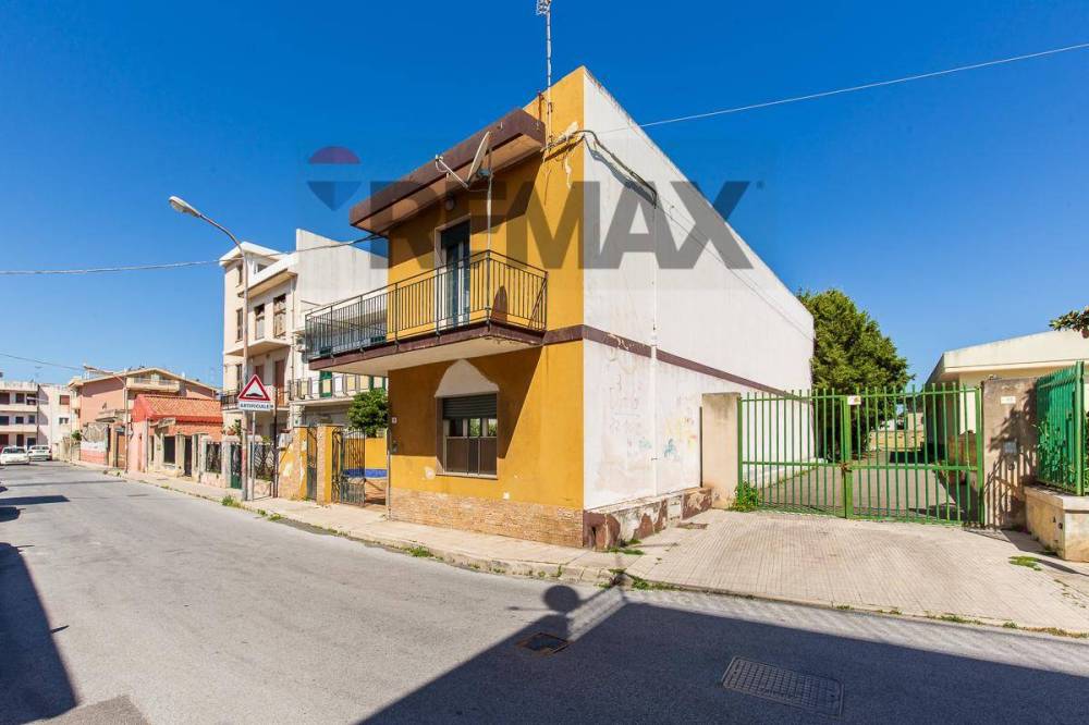 casa indipendente in vendita a Villafranca Tirrena