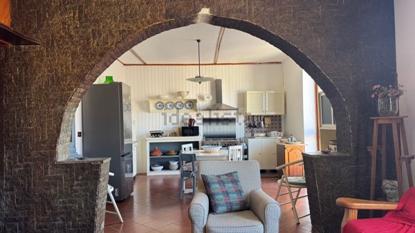 appartamento in vendita a Villafranca Tirrena in zona Divieto