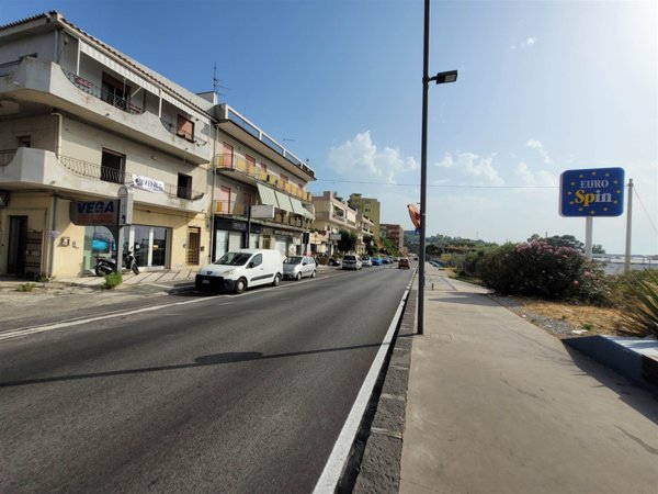 appartamento in vendita a Villafranca Tirrena in zona Divieto