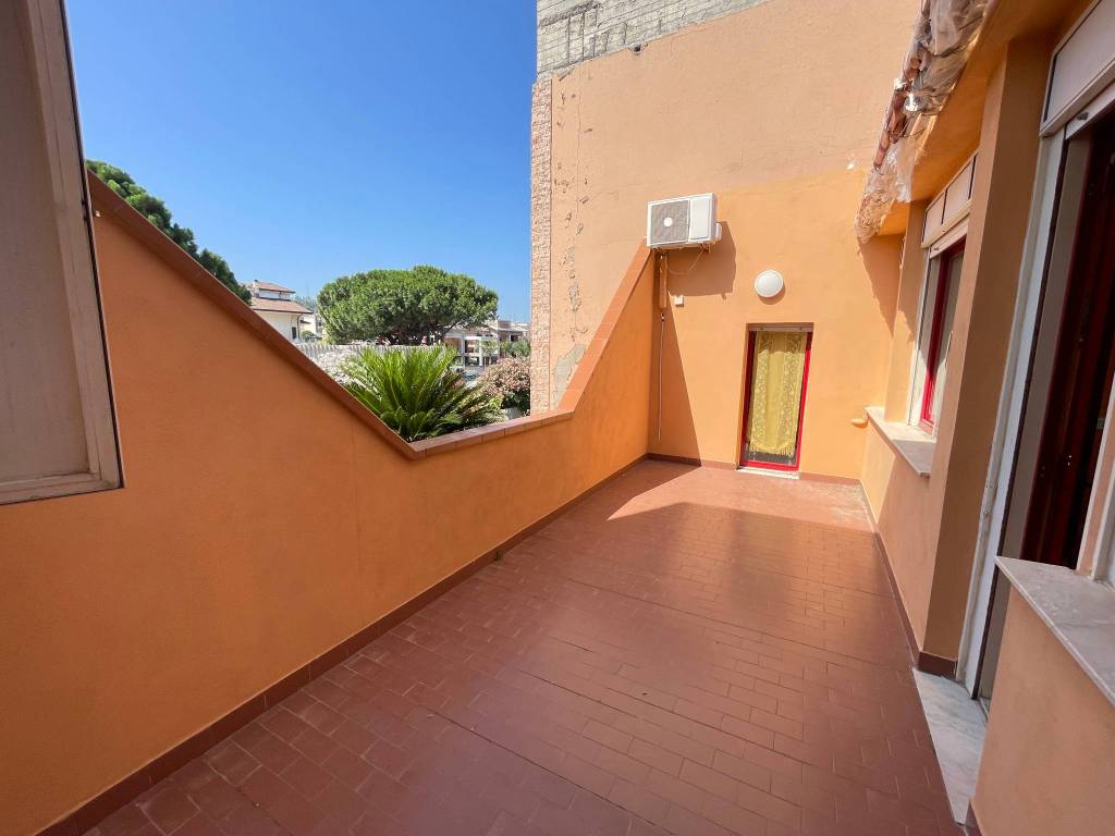 appartamento in vendita a Villafranca Tirrena in zona Divieto