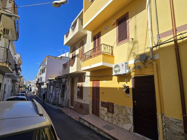 appartamento in vendita a Villafranca Tirrena in zona Divieto