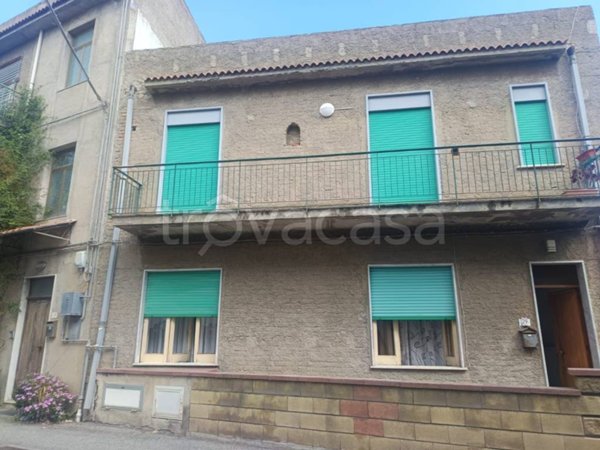 casa indipendente in vendita a Villafranca Tirrena in zona Divieto
