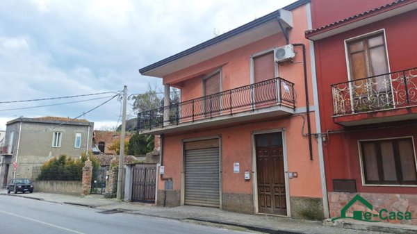 casa indipendente in vendita a Terme Vigliatore in zona San Biagio
