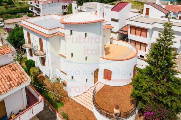 casa indipendente in vendita a Terme Vigliatore