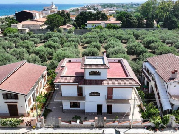 casa indipendente in vendita a Terme Vigliatore