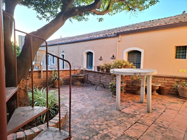 casa indipendente in vendita a Terme Vigliatore in zona San Biagio