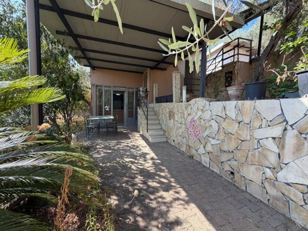 casa indipendente in vendita a Terme Vigliatore in zona San Biagio