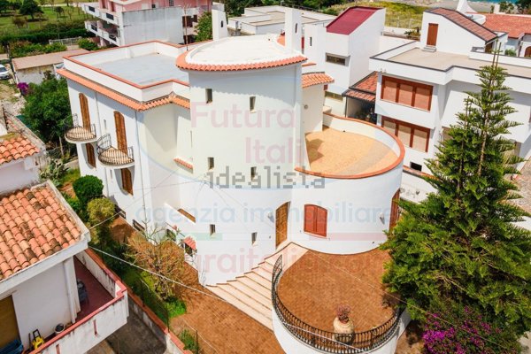 casa indipendente in vendita a Terme Vigliatore