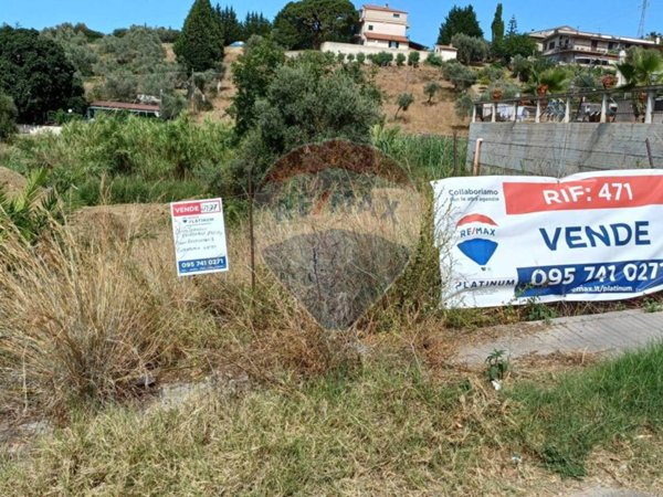 villetta a schiera in vendita ad Acquedolci