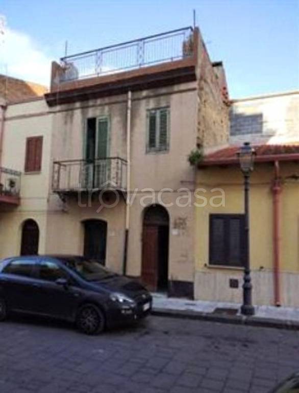 appartamento in vendita ad Acquedolci