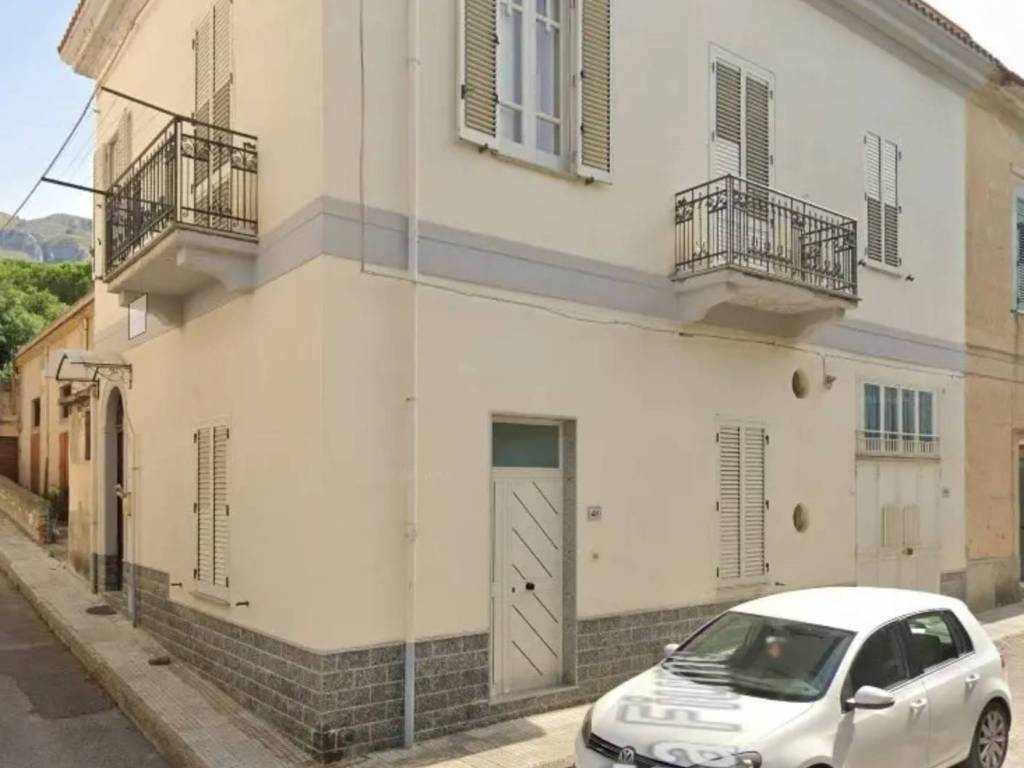 casa indipendente in vendita ad Acquedolci