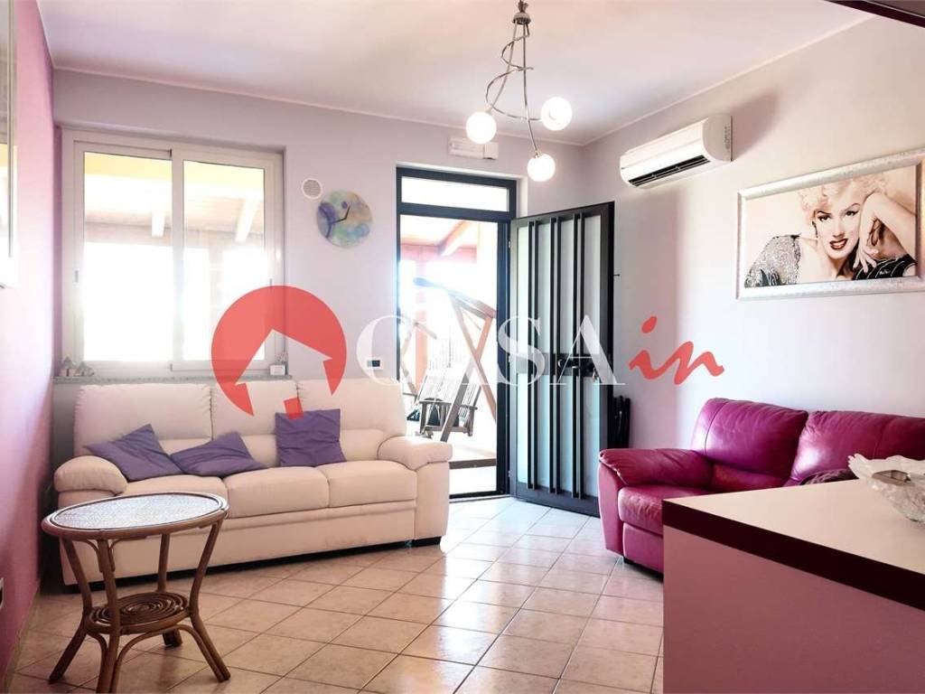 casa indipendente in vendita ad Acquedolci