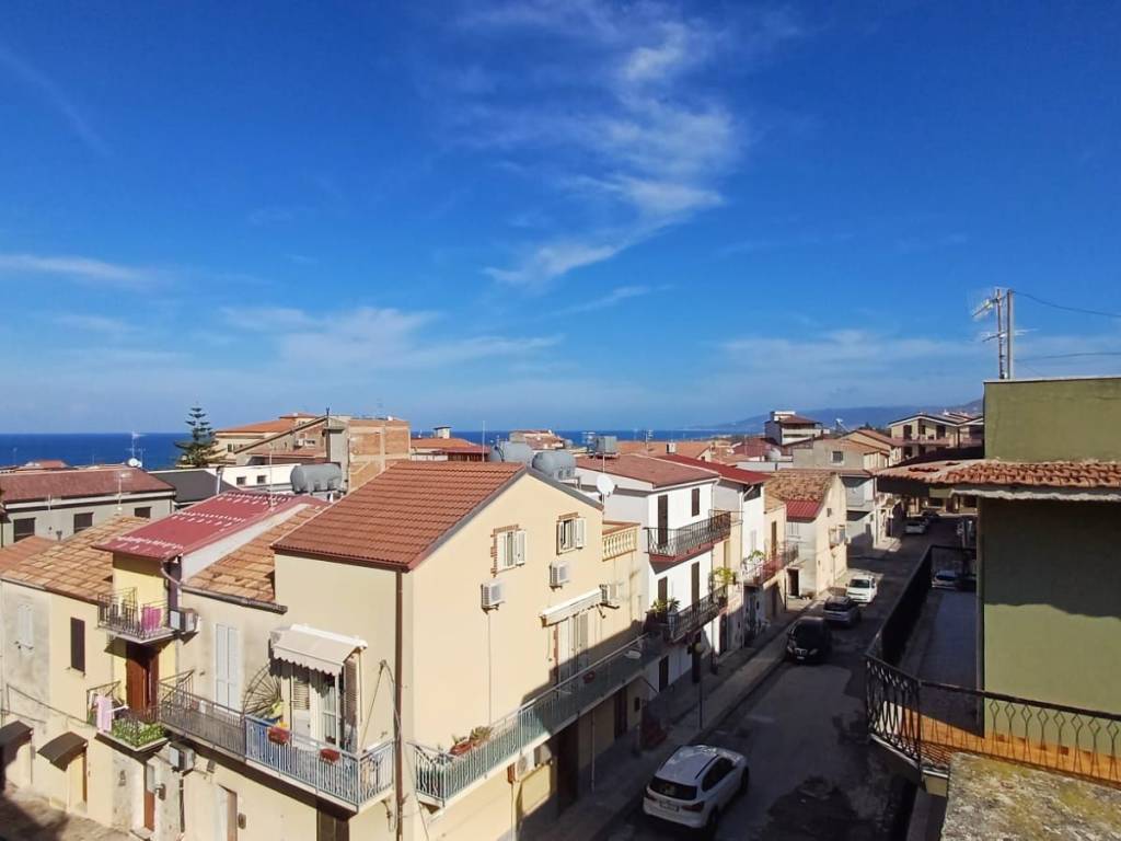 casa semindipendente in vendita ad Acquedolci