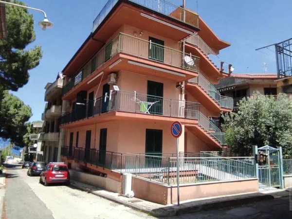 appartamento in vendita ad Acquedolci