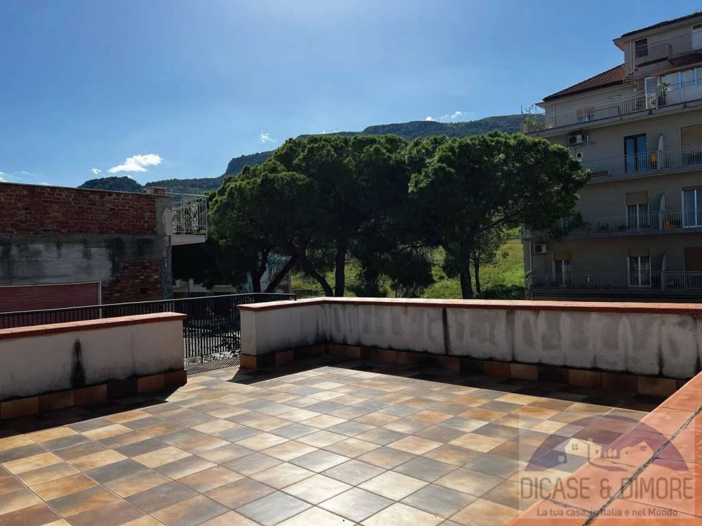 appartamento in vendita ad Acquedolci