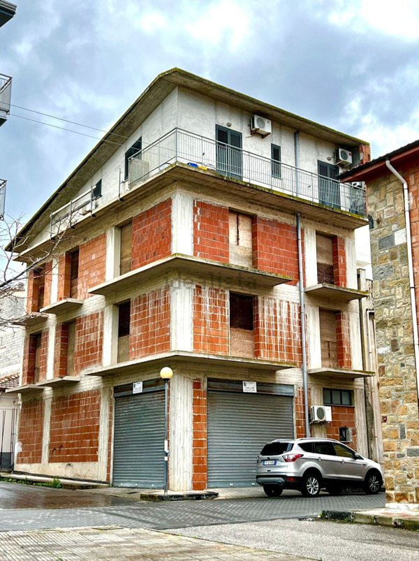 appartamento in vendita ad Acquedolci