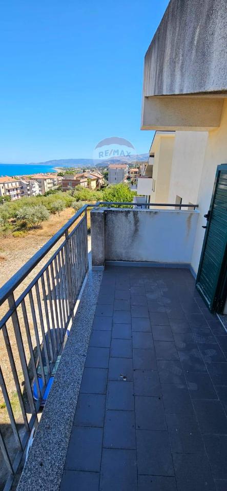 appartamento in vendita ad Acquedolci