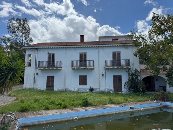 casa indipendente in vendita ad Acquedolci