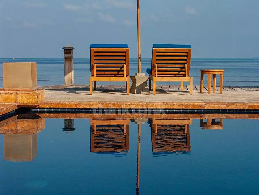 negozio in vendita ad Acquedolci