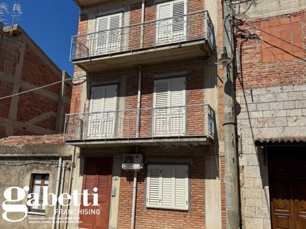 intera palazzina in vendita ad Acquedolci