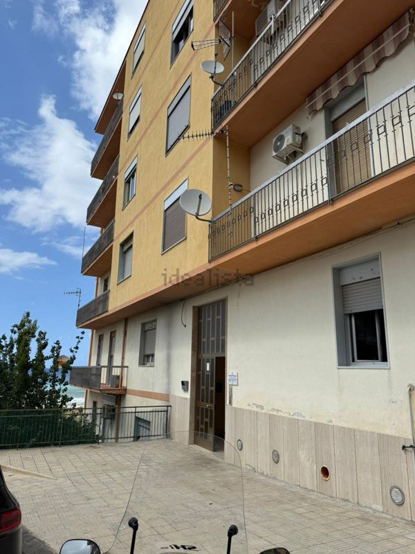 appartamento in vendita ad Acquedolci