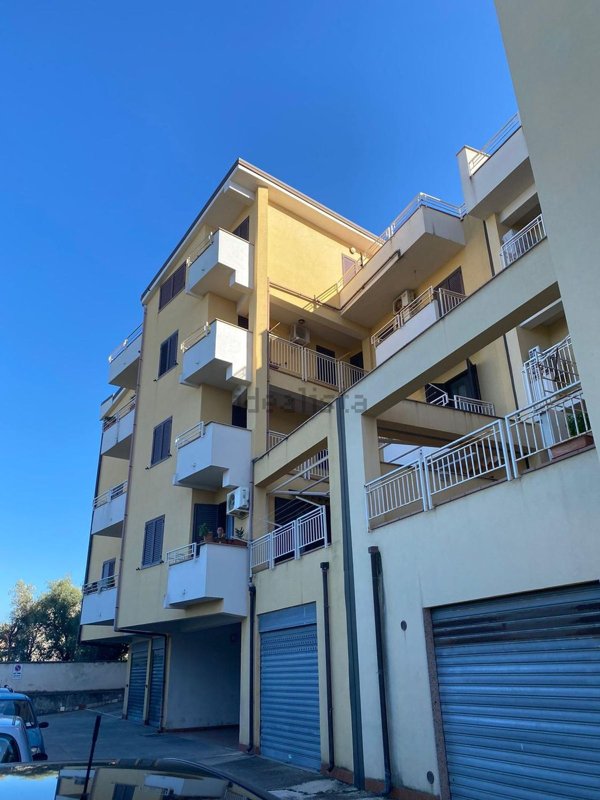 appartamento in vendita ad Acquedolci