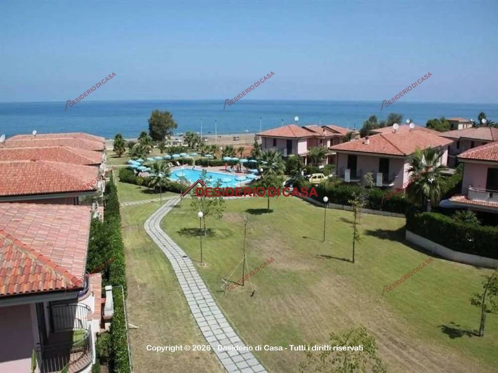 casa indipendente in vendita ad Acquedolci